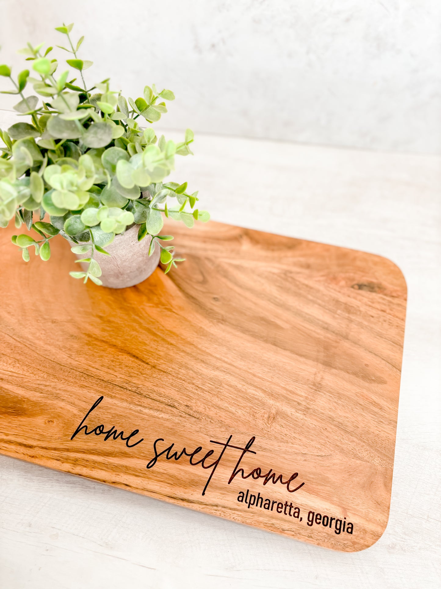 Large Acacia Board with Handle