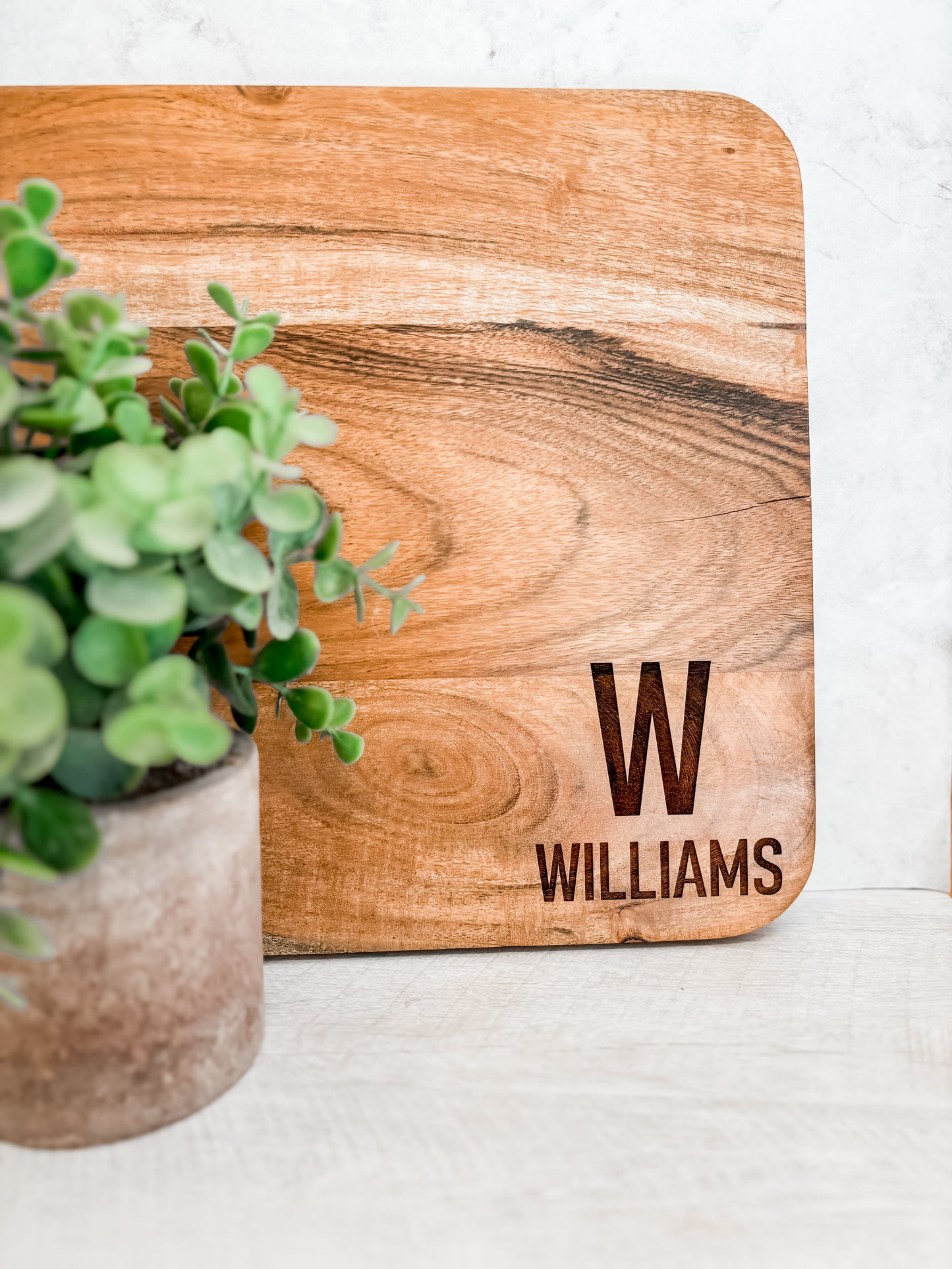 Large Acacia Board with Handle